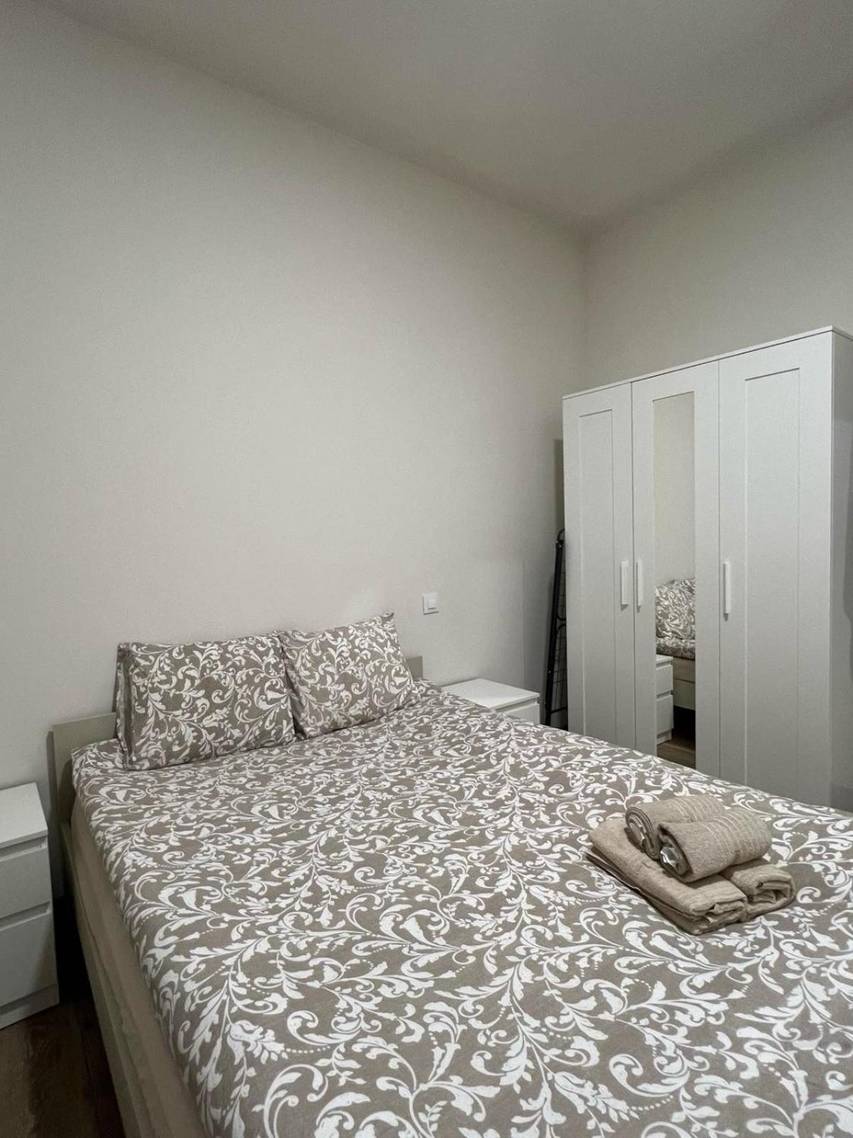 Apartamento Pradalongo Madrid Exterior foto